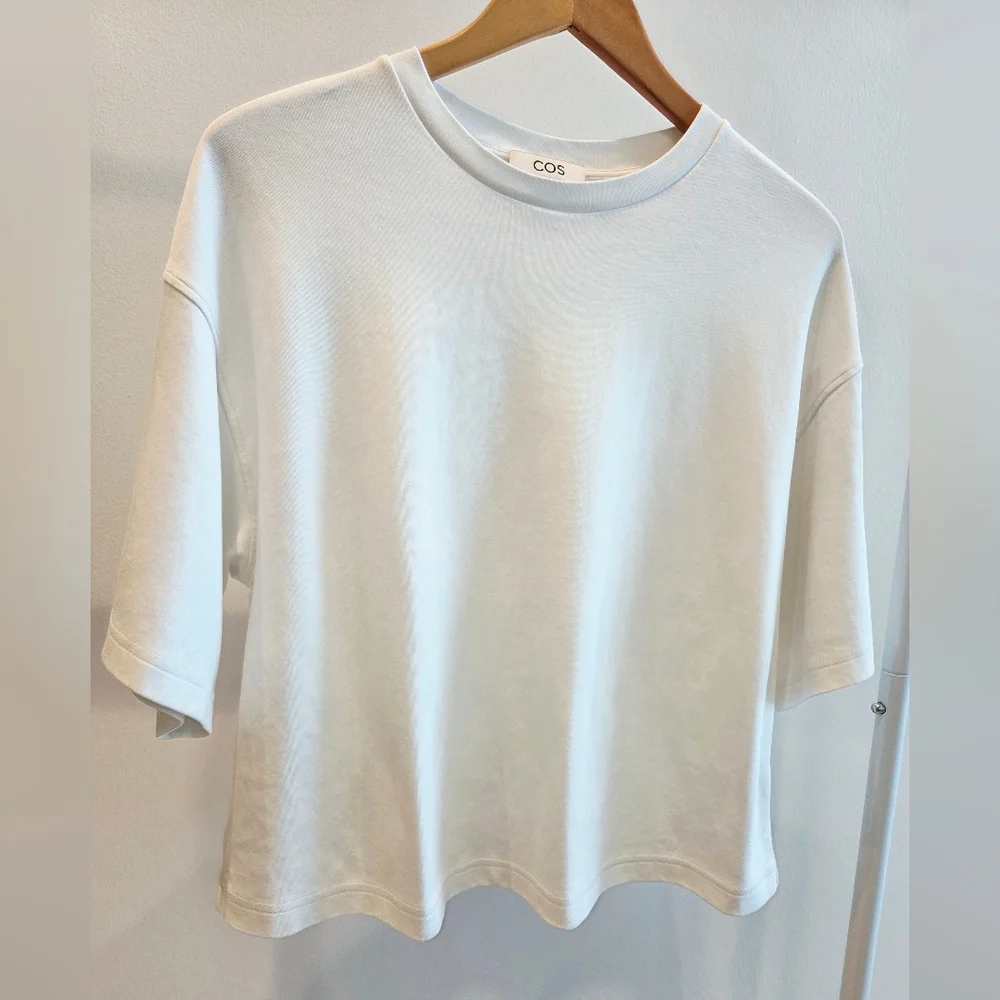 COS Boxy Tee - Picture 4 of 12